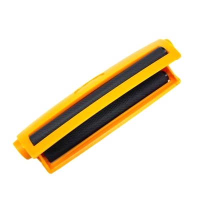 Rolo limpa-pelos amarelo com superfícies pretas