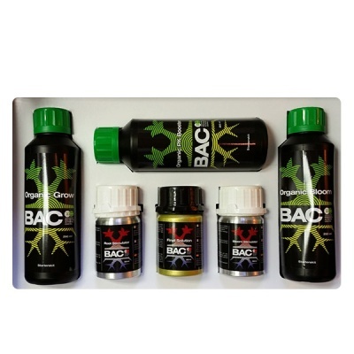 Conjunto de frascos de produtos BAC para cultivo agrícola com rótulos distintos