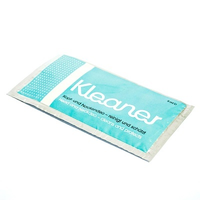 Saqueta Kleener 9 ml para limpar cabeça e pescoço azul clara com texto