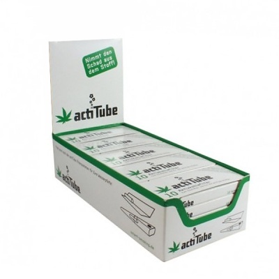 Caixa branca e verde com filtros actiTube e texto em alemão