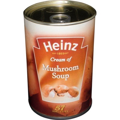 Lata de sopa Heinz Cream of Mushroom Soup com rótulo em tons de laranja e branco