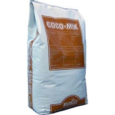 Saco branco com impressão castanha COCO-MIX da marca BIOBIZZ