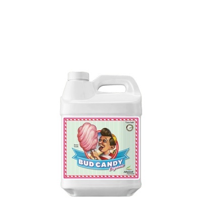 Garrafa branca com etiqueta BUD CANDY Organic e imagem de homem com algodão doce cor de rosa
