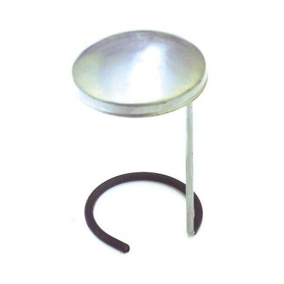 Botão metálico cromado com haste e anel preto