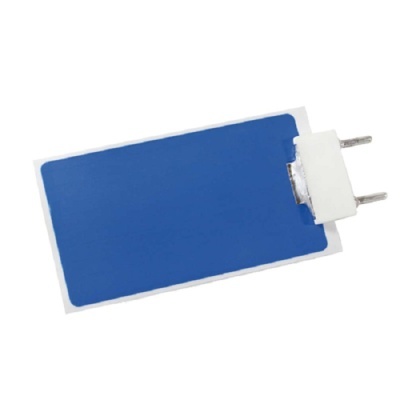 Elemento eletrônico azul retangular com pontas metálicas