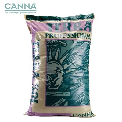 Saco de substrato CANNA TERRA PROFESSIONAL com design roxo e bege e logótipo de galo