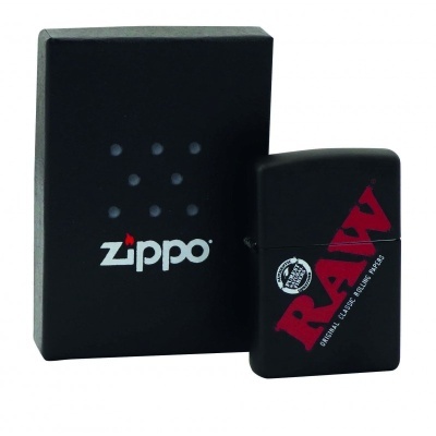 Isqueiro preto RAW com caixa preta Zippo