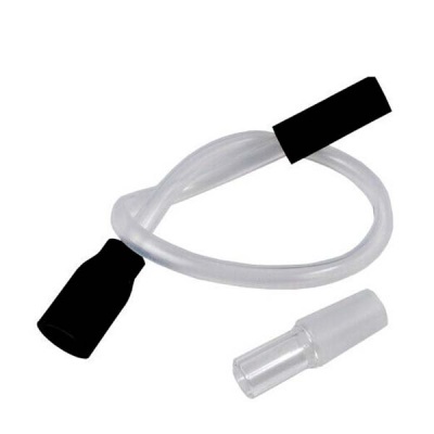 Tubo flexível transparente com pontas pretas e peça extra