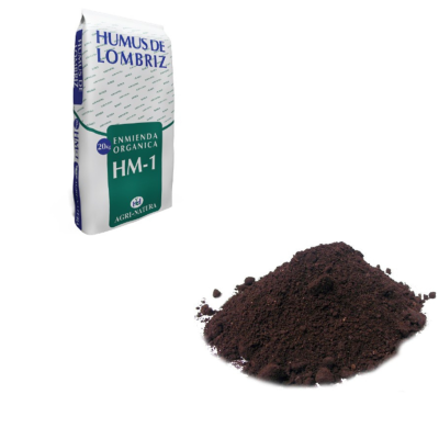 Saco e montículo de húmus de lombriz orgânico