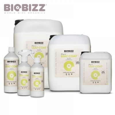 Produtos Biobizz Leaf-Coat em várias embalagens brancas com rótulos creme e detalhes verdes