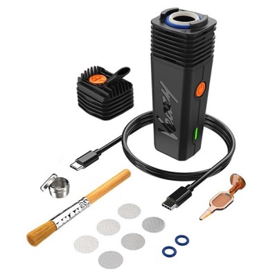 Conjunto de acessórios para vaporizador com dispositivo preto, cabo USB-C, filtros metálicos e escova