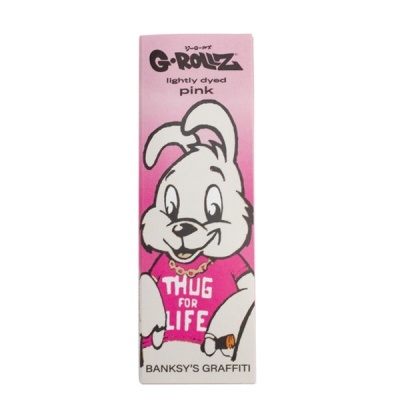 Embalagem rosa com coelho branco vestido de rosa e texto THUG FOR LIFE