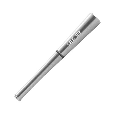 Bastão metálico prateado com texto SPLIF-STIK