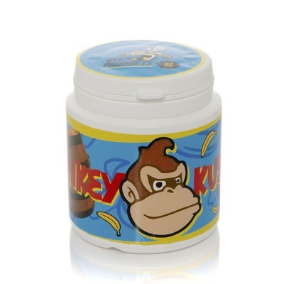 Frasco branco com rótulo azul com desenho de macaco e bananas, texto MONKEY KUT