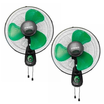 Dois ventiladores de parede com hélices verdes e estrutura preta com marca Prevent