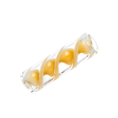 Peça cilíndrica de vidro transparente com espiral amarela no interior