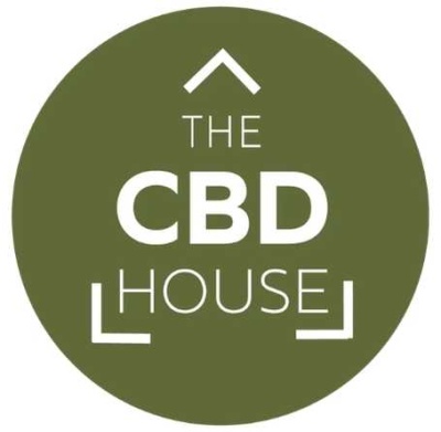 Logótipo circular verde-oliva com texto branco THE CBD HOUSE