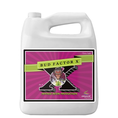 Recipiente branco com rótulo roxo Bud Factor X