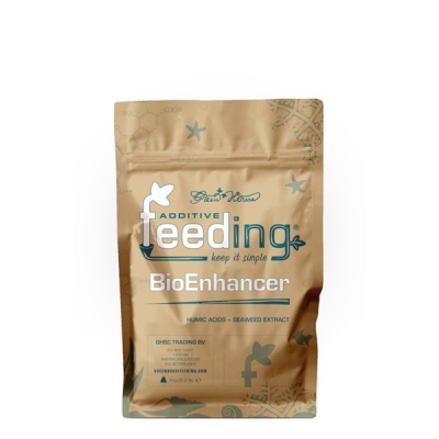 Embalagem castanha de produto Feeding BioEnhancer com texto azul claro e branco.