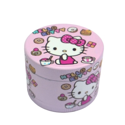 Caixa redonda rosa com desenho da Hello Kitty e doces