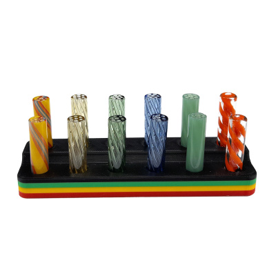 Suporte preto com tubos de vidro coloridos