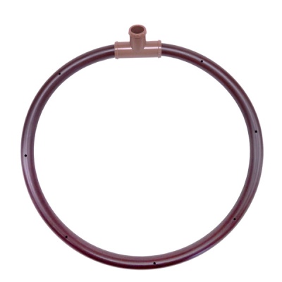 Anel circular de plástico castanho escuro com encaixe castanho claro e pequenos furos