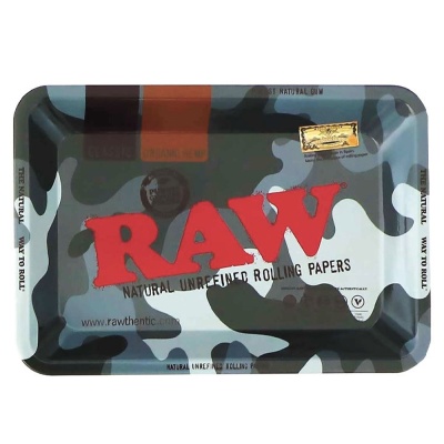 Tabuleiro metálico camuflado e texto RAW para papel de enrolar