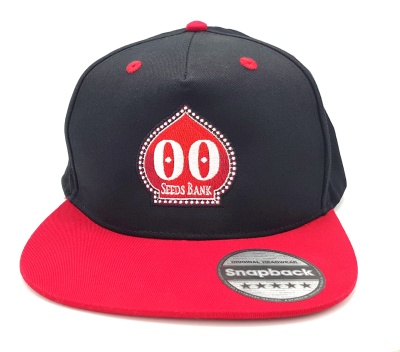 Boné preto e vermelho com bordado 00 SEEDS BANK