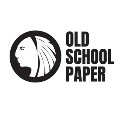 Logótipo preto e branco com perfil humano e texto OLD SCHOOL PAPER