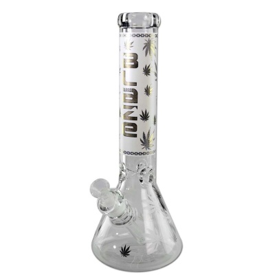 Bong de vidro transparente com folhas de cannabis e texto GLASS BLONO