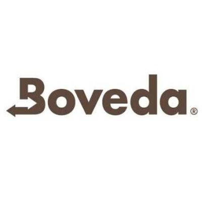 Logotipo da marca Boveda em castanho com seta na letra B no fundo branco