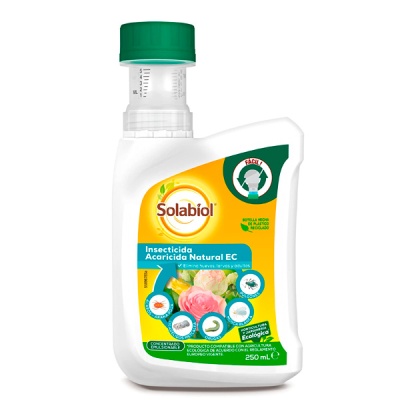 Frasco de insecticida acaricida natural Solabiol de 250 ml