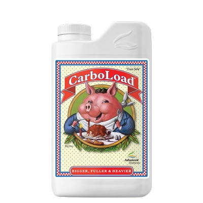 Recipiente branco com rótulo de porco a comer pato e texto CarboLoad