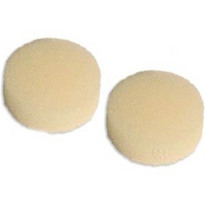 Almofadas circulares em espuma creme sobre fundo branco