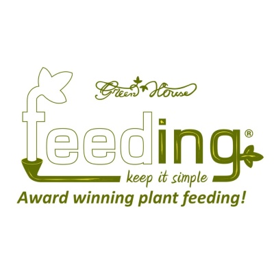 Logotipo verde Green House feeding keep it simple Award winning plant feeding! com folhas