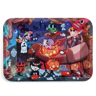 Tabuleiro retangular decorado com tema de Halloween colorido com personagens cartoon