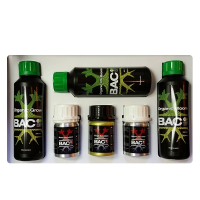 Conjunto de frascos de produtos BAC para cultivo agrícola com rótulos distintos