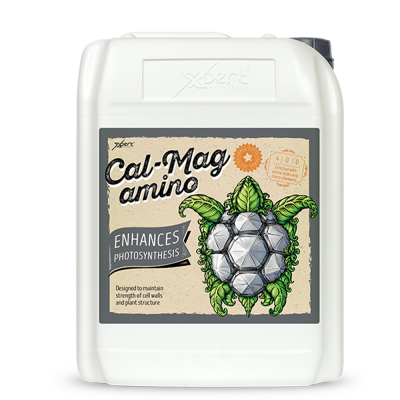 Recipiente branco com rótulo Cal-Mag amino com tartaruga desenhada.