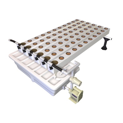 Sistema de cultivo hidropónico em plástico branco com orifícios circulares e bomba