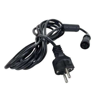 Cabo elétrico preto com ficha de dois pinos e conector redondo