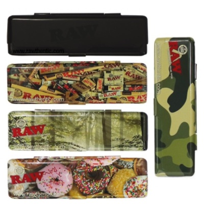 Cases RAW para papéis de enrolar com estampas variadas e um case preto.