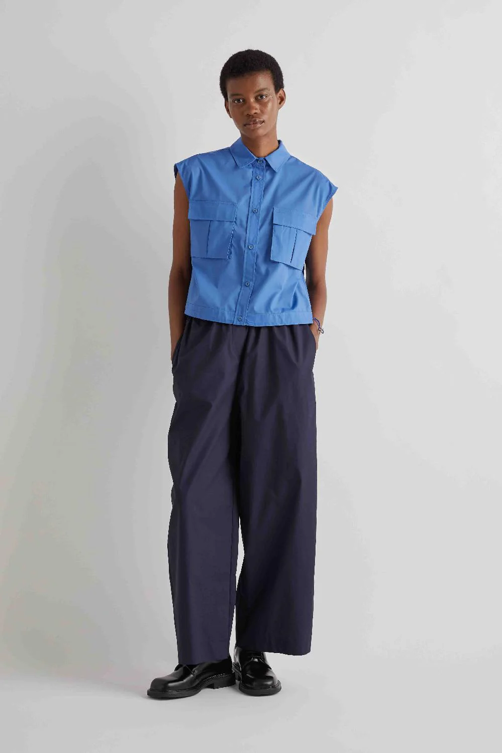 Sleeveless Shirt with Pleated Back | raquelprates