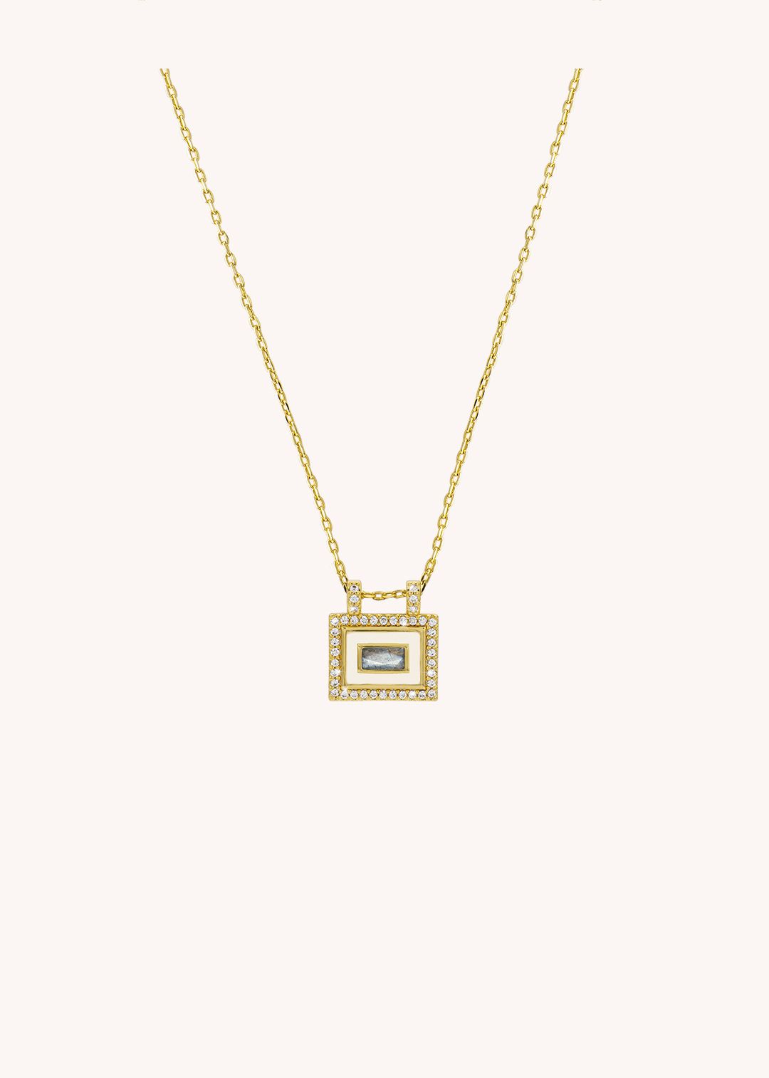 MYA-BAY Ivory Labradorite El Paso Necklace Colar dourado com pendente quadrado e pedra azul central