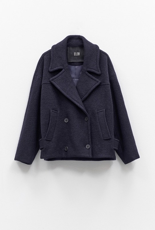 Short navy wool coat Casaco de lã azul escuro com botões e bolsos