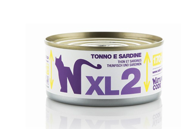 Natural Code XL2 - Alimento Húmido para Gato - Atum e Sardinha Lata de alimento para gatos com texto e imagem de gato