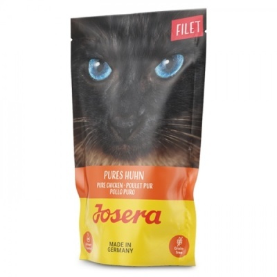 Embalagem de comida para gato Josera filet com imagem de gato preto de olhos azuis