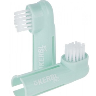 Escovas de limpeza verdes claras com cerdas brancas para animais