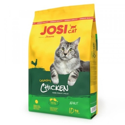 Pacote amarelo e verde de ração para gato Josi Cat com imagem de gato cinzento e texto Crunchy CHICKEN