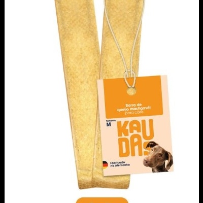 Barra de queijo mastigável para cães Kauda com embalagem laranja e branca com imagem de cachorro