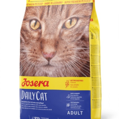 Embalagem de comida para gato Josera DailyCat Adulta com imagem de gato e texto informativo